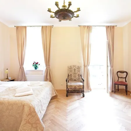 Palac W Debinie Krzeszkowice