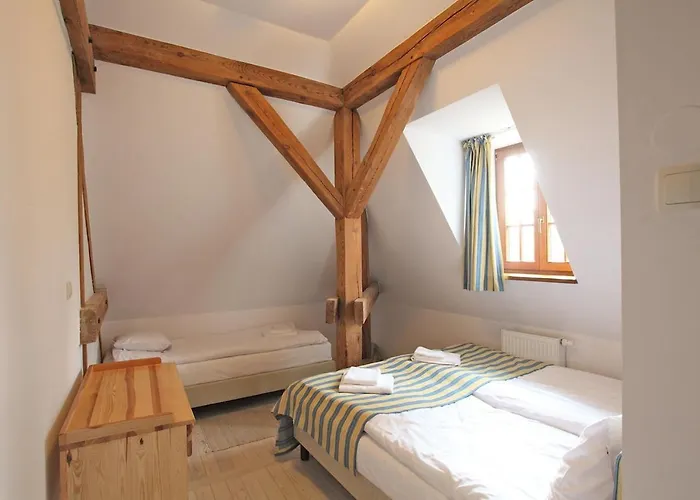 Palac W Debinie Resort Krzeszkowice